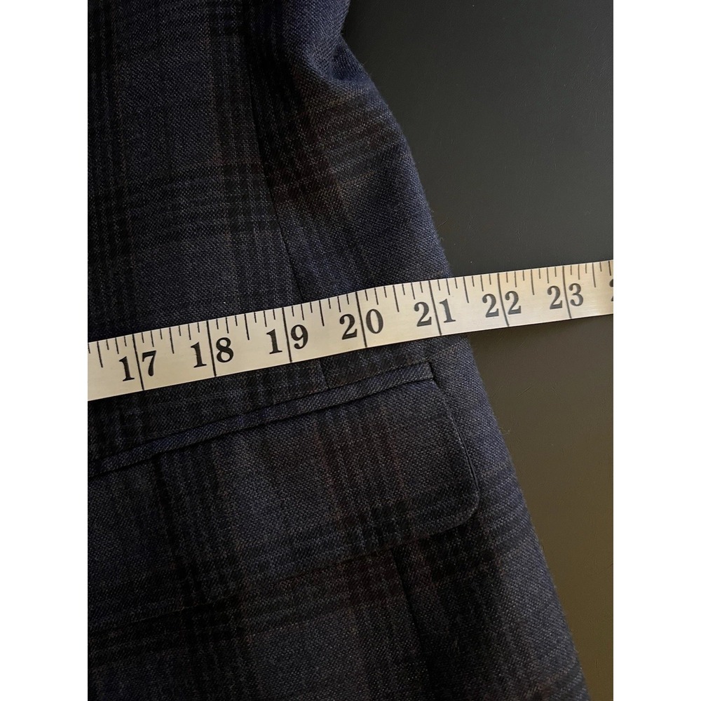 Jos. A. Bank Mens 44R Tailored Fit‎ 100% Wool Plaid Sport Coat Blazer Navy Plaid - Picture 10 of 16